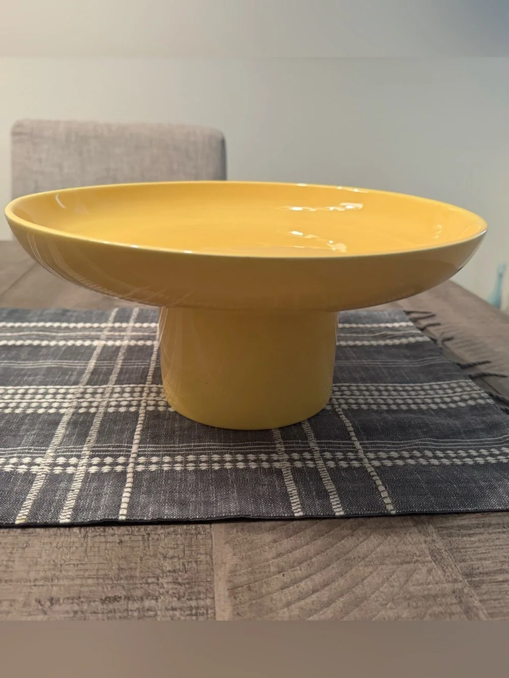 Farval Ceramic Pedestal Plate. - Picture 1 of 5